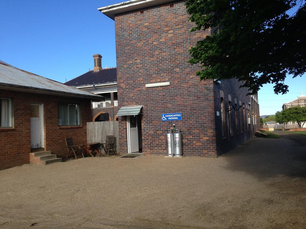 The Convent Glen Innes Extérieur photo