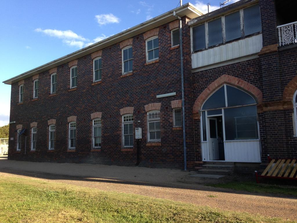 The Convent Glen Innes Extérieur photo