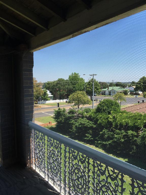The Convent Glen Innes Extérieur photo
