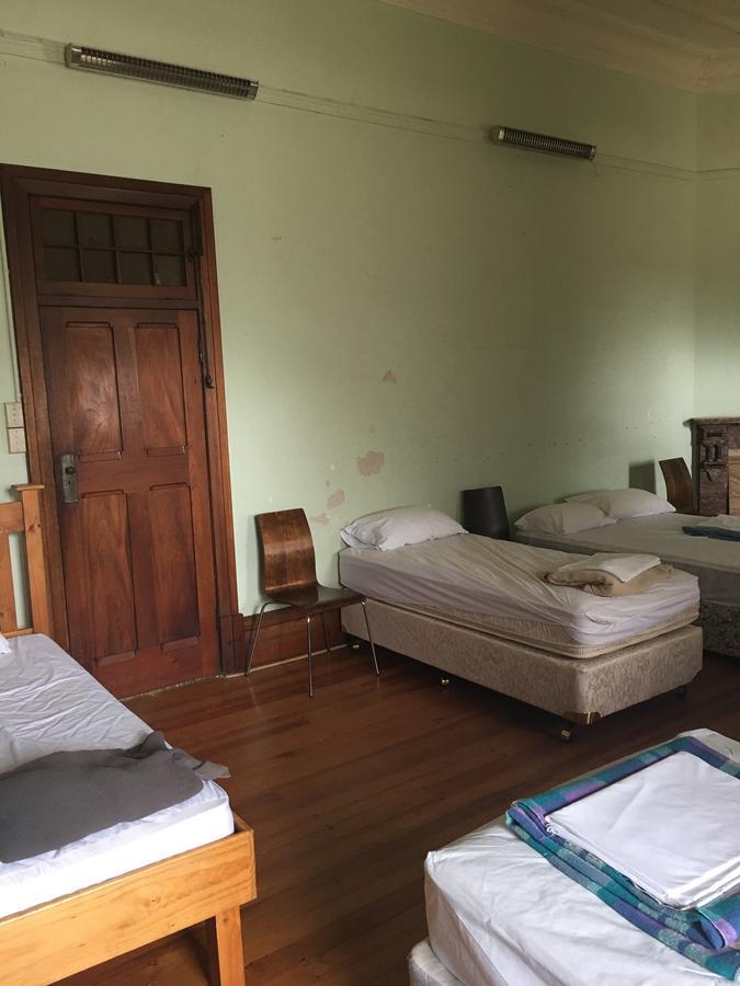 The Convent Glen Innes Extérieur photo