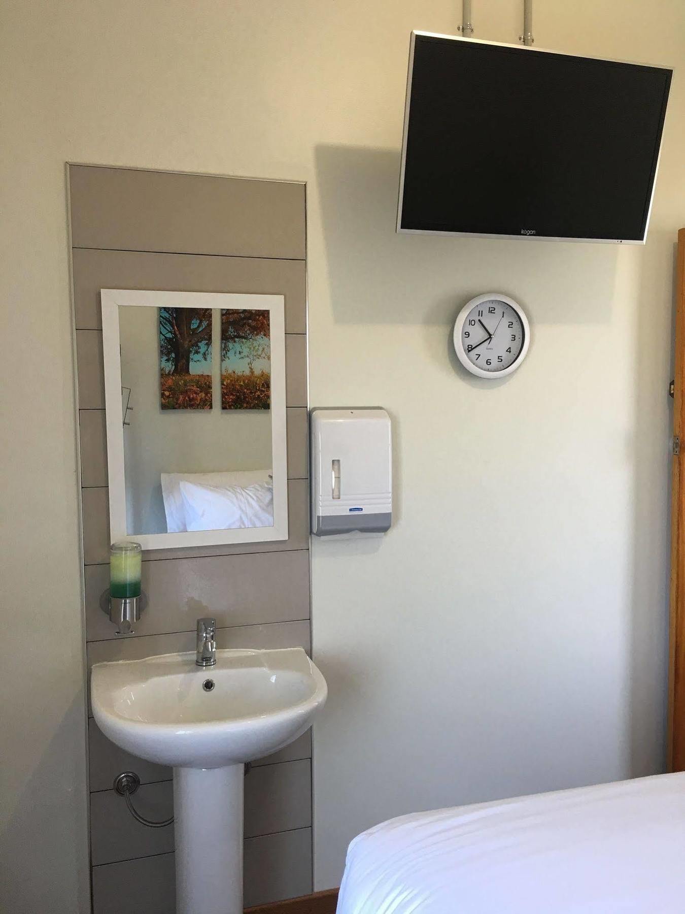 The Convent Glen Innes Extérieur photo